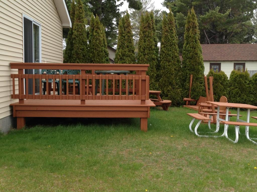 North Winds Motel Mackinaw City Exterior foto